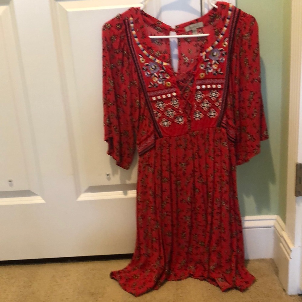 xs red summer embroidered tunic
